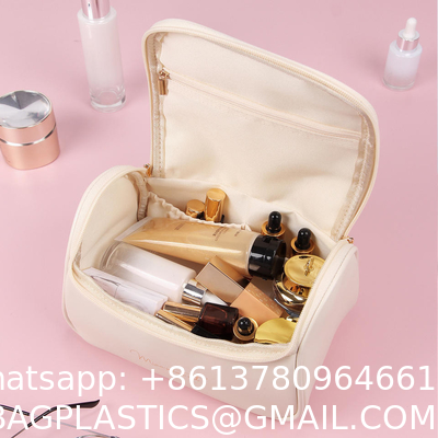 Customized New Arrival Luxury Portable Pu Large White Leather Travel Toiletry Storage Makeup Cosmetic Bags With Logo