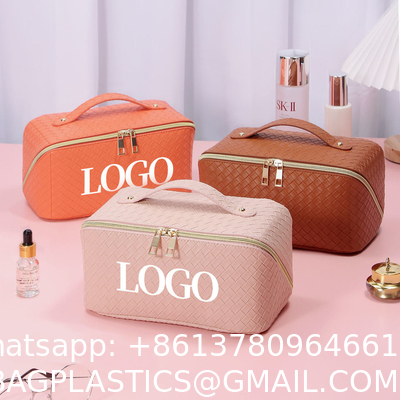 Customized New Arrival Luxury Portable Pu Large White Leather Travel Toiletry Storage Makeup Cosmetic Bags With Logo