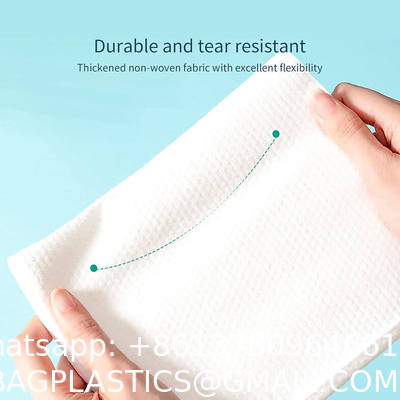 Free Sample High Quality One Time Use Disposable Bath Towels 55''X27.5'' Large Portable Thicken Individually Wrapped Bath Towels