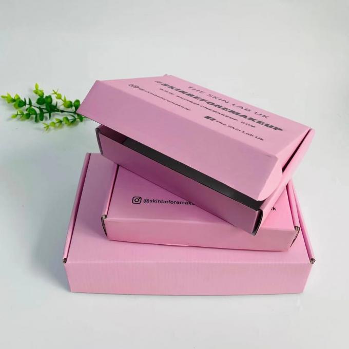 جعبه پستی بسته بندی مقوایی راه راه چاپ شده سفارشی با کیفیت بالا با کیفیت بالا برای حمل کالا 8