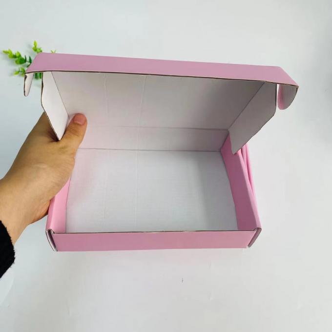 جعبه پستی بسته بندی مقوایی راه راه چاپ شده سفارشی با کیفیت بالا با کیفیت بالا برای حمل کالا 12