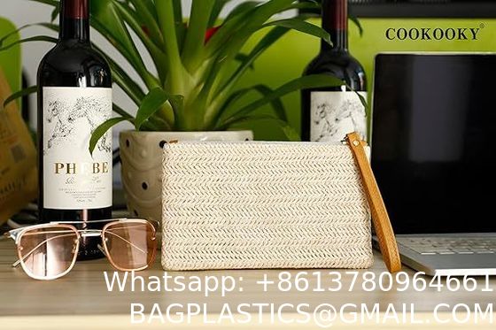 Womens Straw Clutch Bag Bohemian Summer Beach Straw Purse Zipper Wristlet Wallets For Women Clutch Makeup Bag with Zipper Durable Logo Pattern Flat Bag for Outdoor Activities