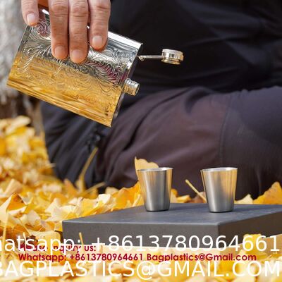 Stainless Wine Cup Portable Wine Bottle Outdoor Travel Wine Pot Retro Alcohol Russian 9oz 3oz Hip Flask Bottle high-end gift box, thickened 18oz wine bottle for white spirit as a gift